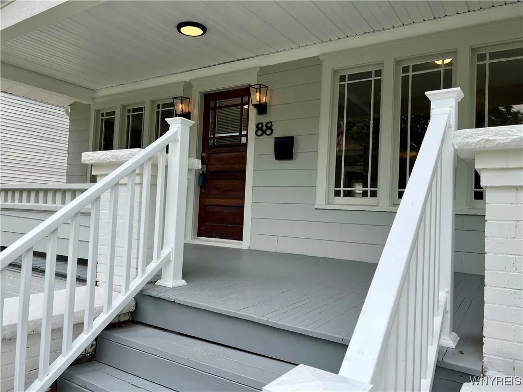88 Wellington Road, Buffalo, New York 14216, Buffalo, New York 14216, 4 Bedrooms Bedrooms, 8 Rooms Rooms,2 BathroomsBathrooms,Residential,Closed,88 Wellington Road, Buffalo, New York 14216,B1592944