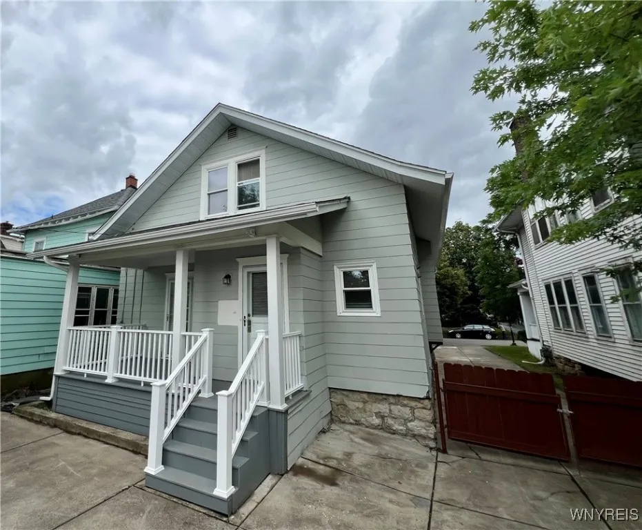 88 Wellington Road, Buffalo, New York 14216, Buffalo, New York 14216, 4 Bedrooms Bedrooms, 8 Rooms Rooms,2 BathroomsBathrooms,Residential,Closed,88 Wellington Road, Buffalo, New York 14216,B1592944