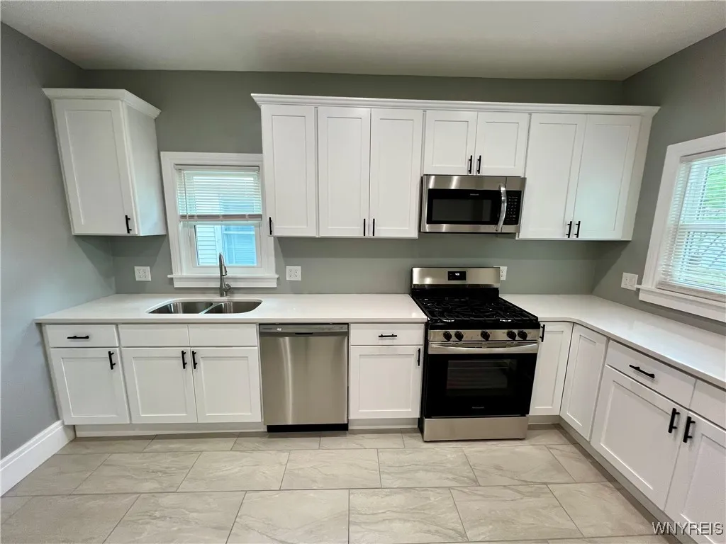 88 Wellington Road, Buffalo, New York 14216, Buffalo, New York 14216, 4 Bedrooms Bedrooms, 8 Rooms Rooms,2 BathroomsBathrooms,Residential,Closed,88 Wellington Road, Buffalo, New York 14216,B1592944