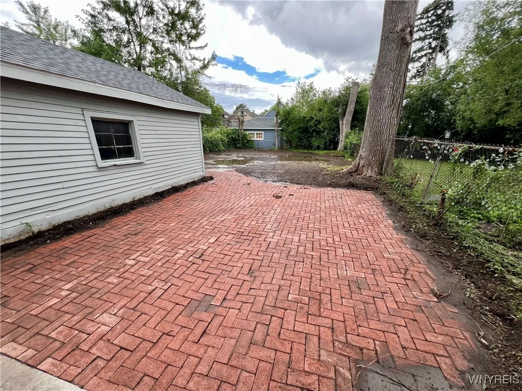 88 Wellington Road, Buffalo, New York 14216, Buffalo, New York 14216, 4 Bedrooms Bedrooms, 8 Rooms Rooms,2 BathroomsBathrooms,Residential,Closed,88 Wellington Road, Buffalo, New York 14216,B1592944