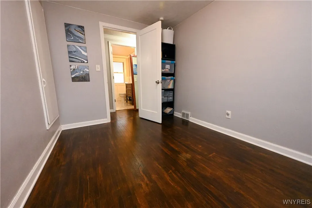 Bedroom 2-2