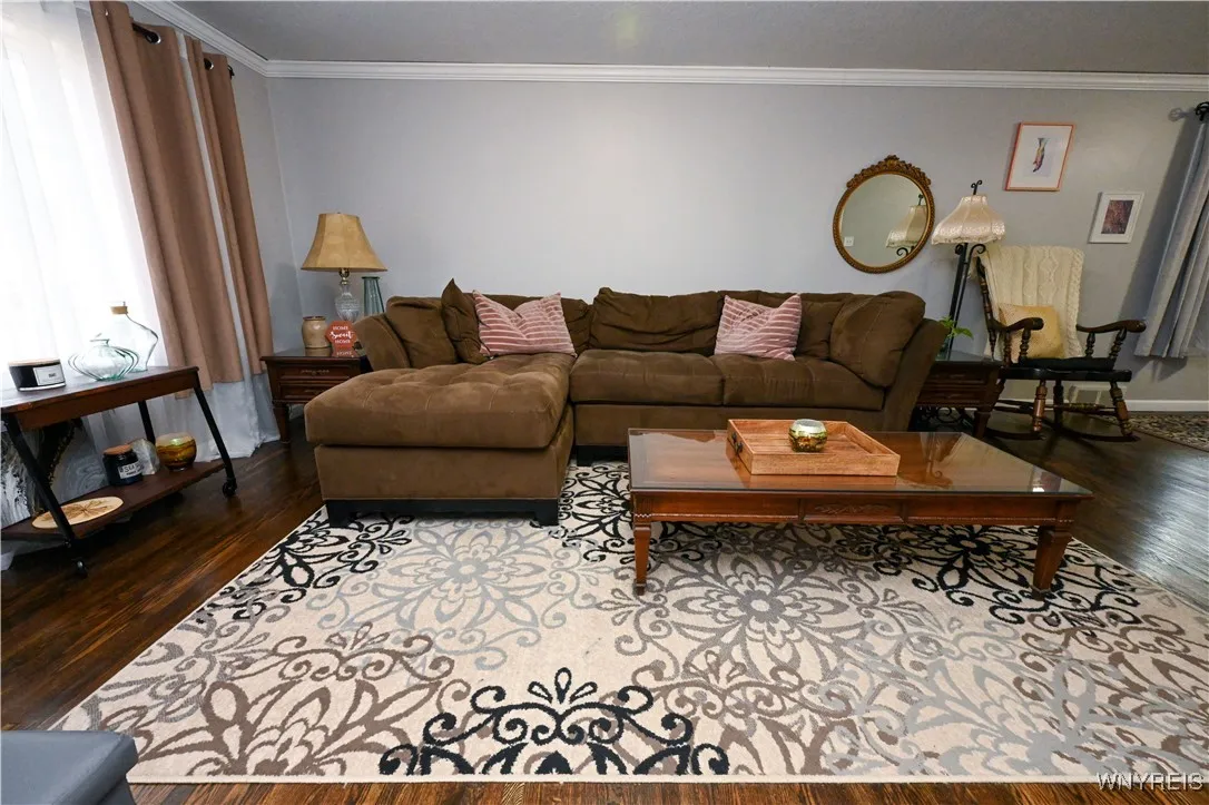Living room 1