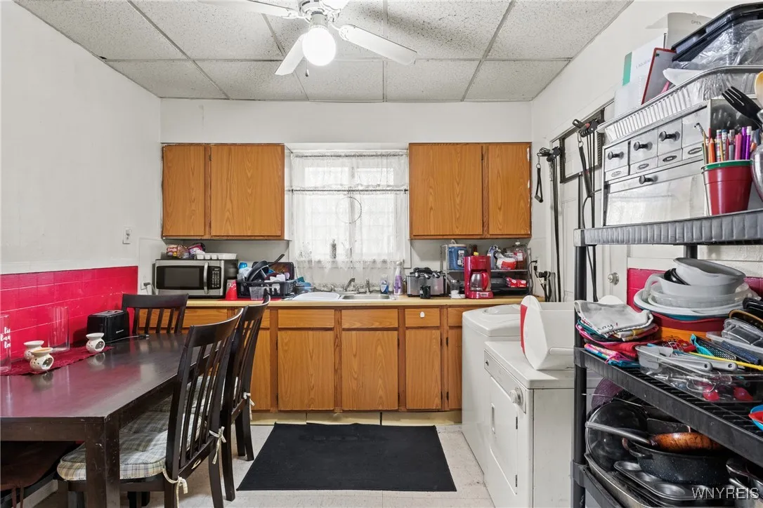 1305 Seneca Street, Buffalo, New York 14210, Buffalo, New York 14210, 6 Bedrooms Bedrooms, ,Multi Family,Closed,1305 Seneca Street, Buffalo, New York 14210,0,B1594422