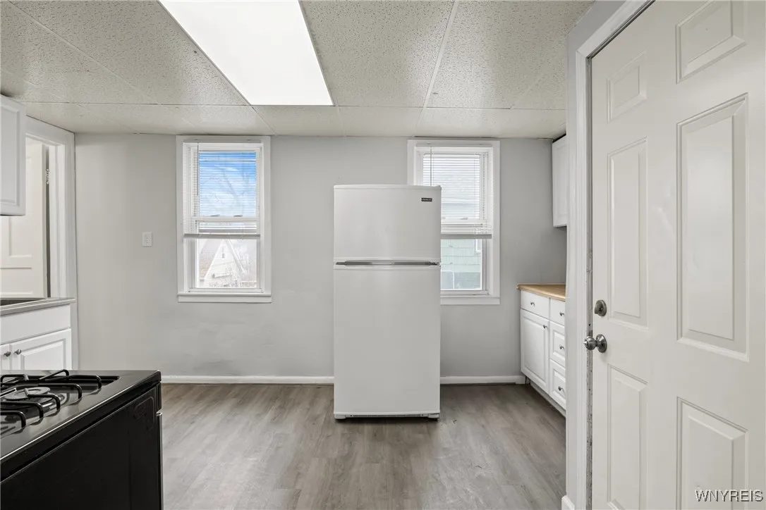 1305 Seneca Street, Buffalo, New York 14210, Buffalo, New York 14210, 6 Bedrooms Bedrooms, ,Multi Family,Closed,1305 Seneca Street, Buffalo, New York 14210,0,B1594422