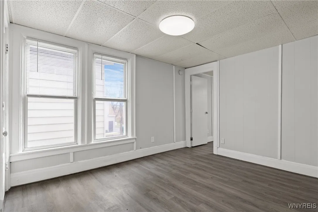 1305 Seneca Street, Buffalo, New York 14210, Buffalo, New York 14210, 6 Bedrooms Bedrooms, ,Multi Family,Closed,1305 Seneca Street, Buffalo, New York 14210,0,B1594422
