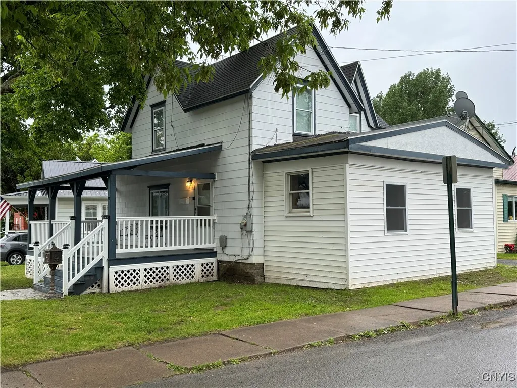 88 Walton Street, Alexandria, New York 13607, Alexandria, New York 13607, 3 Bedrooms Bedrooms, 8 Rooms Rooms,1 BathroomBathrooms,Residential,Closed,88 Walton Street, Alexandria, New York 13607,S1595078