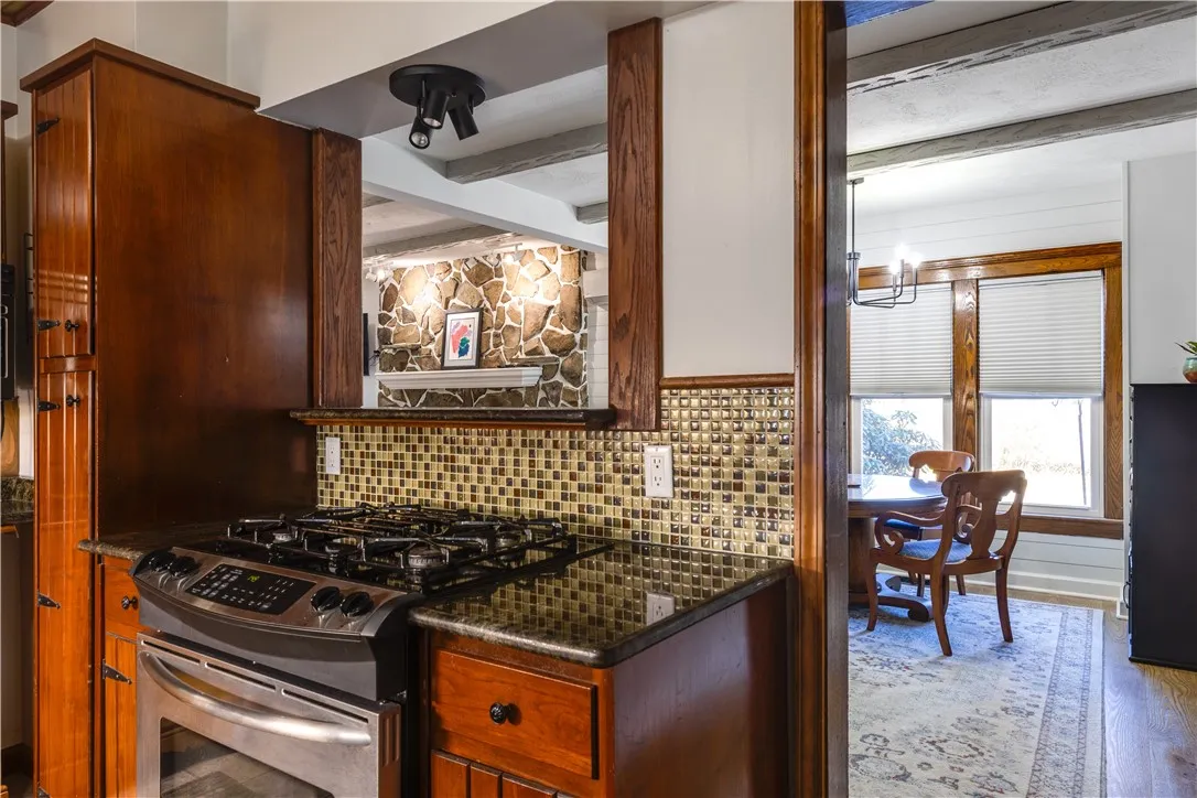 162 Princeton Avenue, Corning-city, New York 14830, Corning City, New York 14830, 3 Bedrooms Bedrooms, 8 Rooms Rooms,1 BathroomBathrooms,Residential,Closed,162 Princeton Avenue, Corning-city, New York 14830,0,R1595011