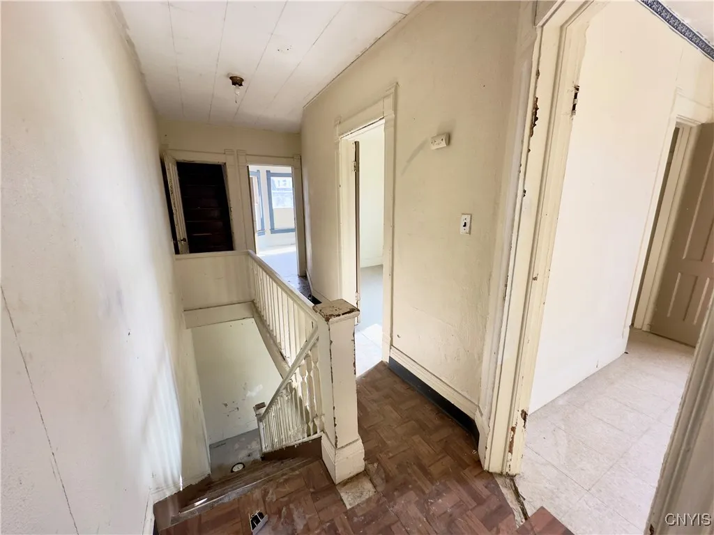 152 West Brighton Avenue, Syracuse, New York 13205, Syracuse, New York 13205, 6 Bedrooms Bedrooms, ,2 BathroomsBathrooms,Residential,Closed,152 West Brighton Avenue, Syracuse, New York 13205,0,S1595170