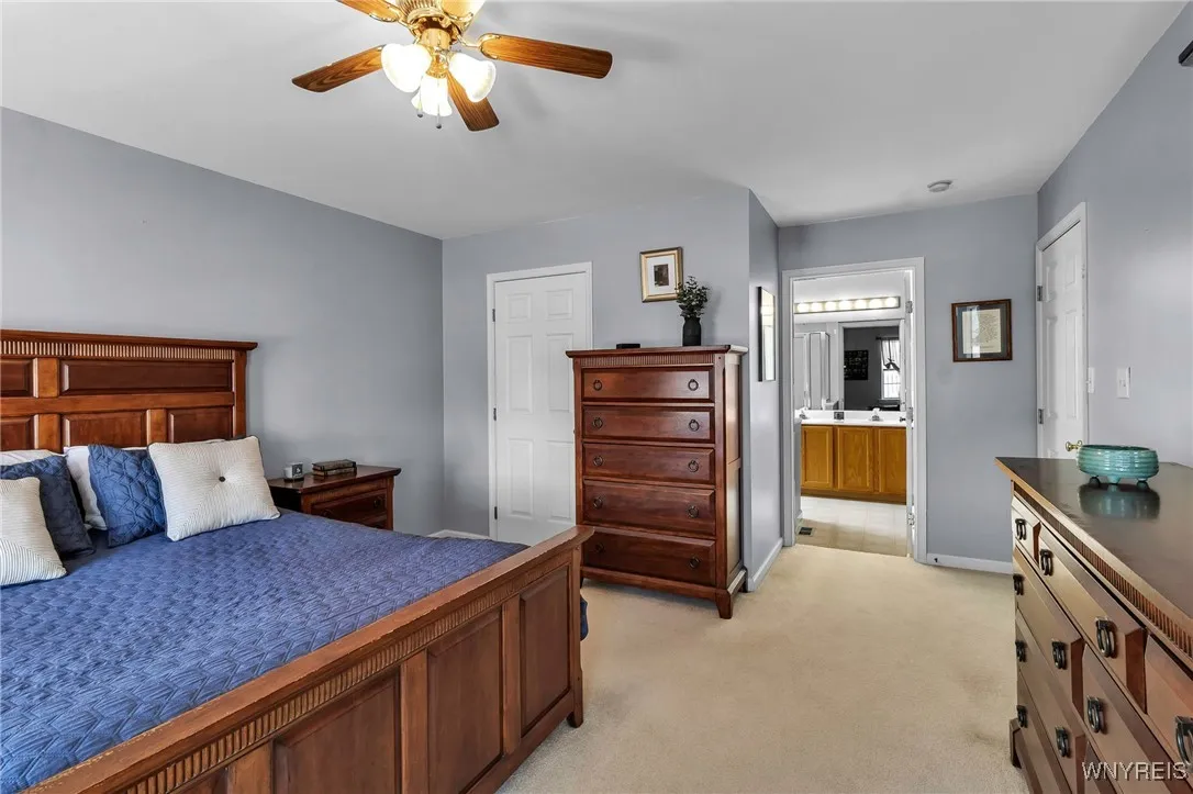 3474 Heatherwood Drive, Hamburg, New York 14075, Hamburg, New York 14075, 3 Bedrooms Bedrooms, 7 Rooms Rooms,2 BathroomsBathrooms,Residential,Closed,3474 Heatherwood Drive, Hamburg, New York 14075,0,B1592937