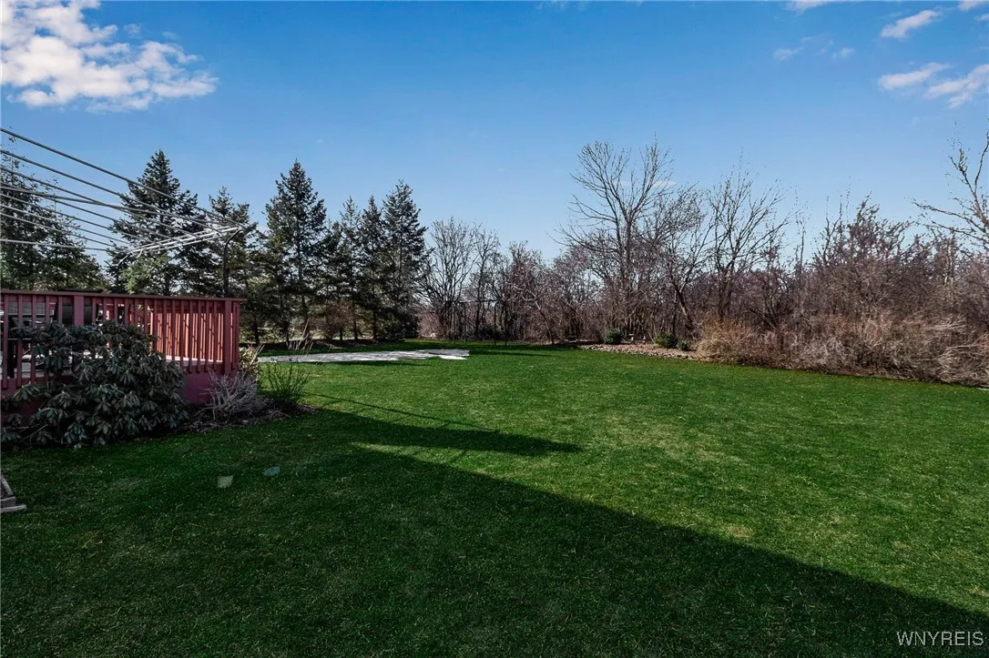 3474 Heatherwood Drive, Hamburg, New York 14075, Hamburg, New York 14075, 3 Bedrooms Bedrooms, 7 Rooms Rooms,2 BathroomsBathrooms,Residential,Closed,3474 Heatherwood Drive, Hamburg, New York 14075,0,B1592937