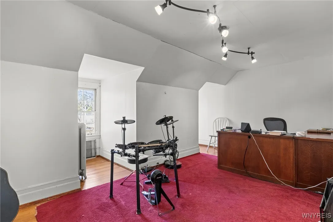 208 Porterville Road, Aurora, New York 14052, Aurora, New York 14052, 6 Bedrooms Bedrooms, 16 Rooms Rooms,3 BathroomsBathrooms,Residential,Closed,208 Porterville Road, Aurora, New York 14052,0,B1595058