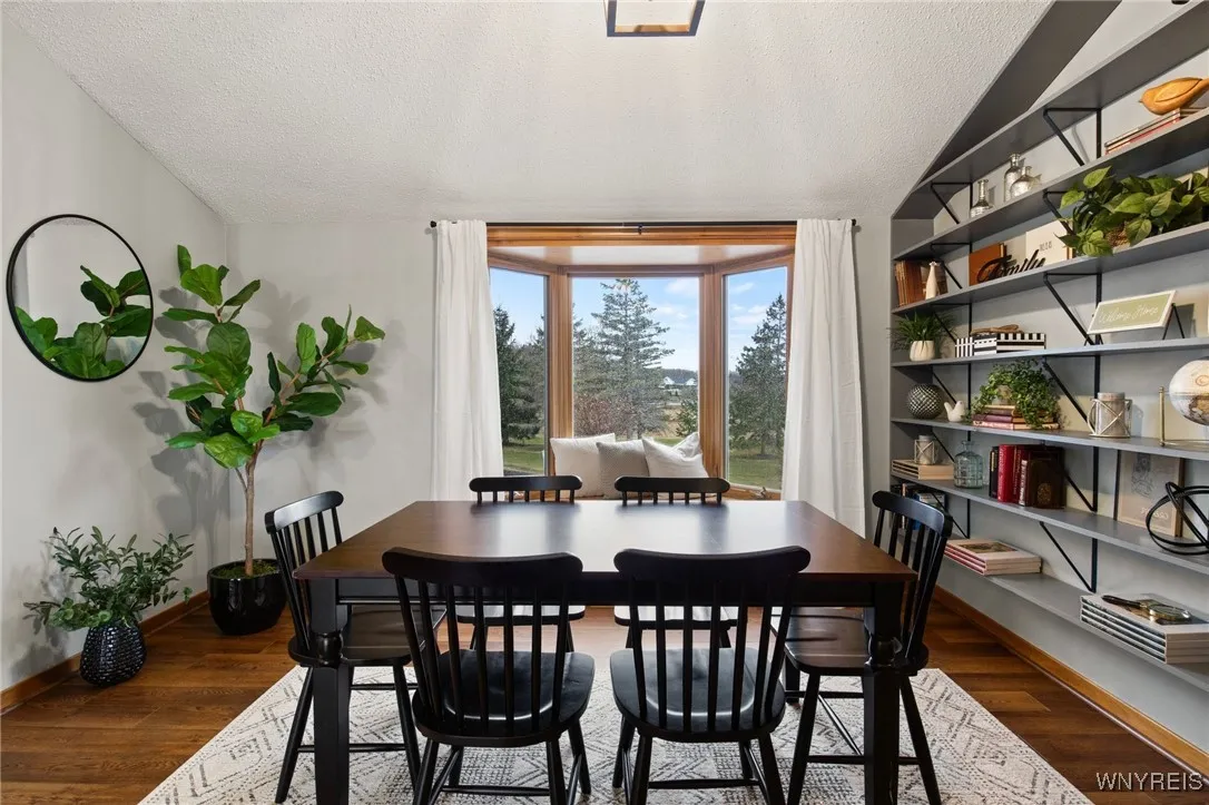 6741 Cole Road, Orchard Park, New York 14127, Orchard Park, New York 14127, 3 Bedrooms Bedrooms, 5 Rooms Rooms,2 BathroomsBathrooms,Residential,Closed,6741 Cole Road, Orchard Park, New York 14127,0,B1594913