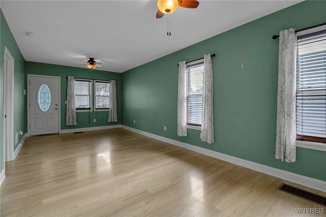 102 Ledger Street, Buffalo, New York 14216, Buffalo, New York 14216, 2 Bedrooms Bedrooms, 5 Rooms Rooms,1 BathroomBathrooms,Residential,Closed,102 Ledger Street, Buffalo, New York 14216,0,B1595234