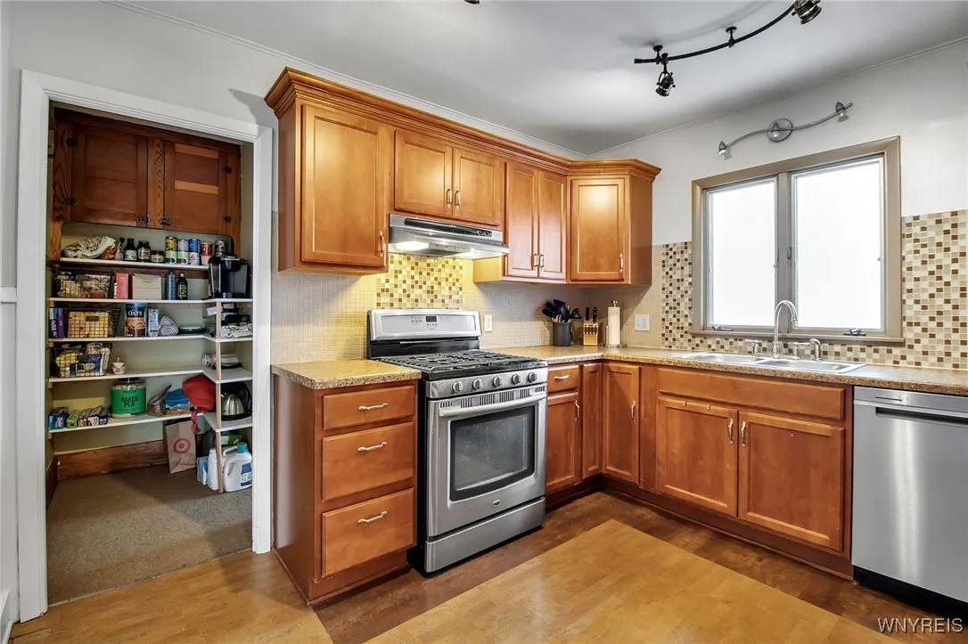 57 Westgate Road, Tonawanda-town, New York 14217, Tonawanda, New York 14217, 3 Bedrooms Bedrooms, 7 Rooms Rooms,1 BathroomBathrooms,Residential,Closed,57 Westgate Road, Tonawanda-town, New York 14217,0,B1595051