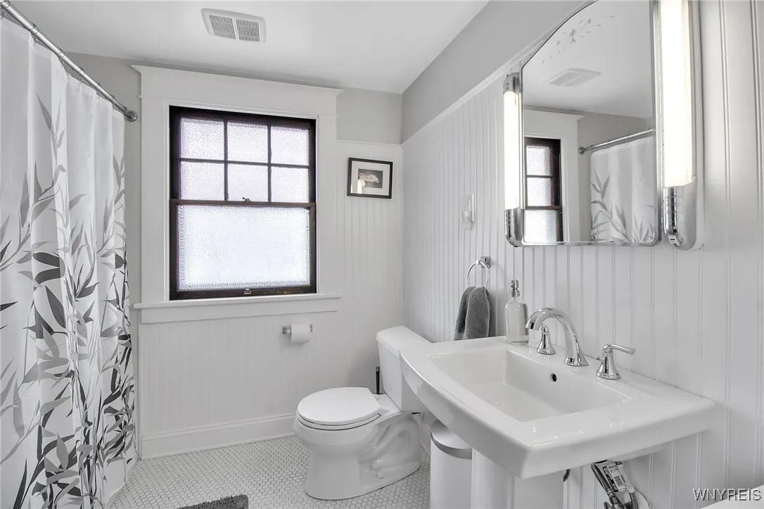 57 Westgate Road, Tonawanda-town, New York 14217, Tonawanda, New York 14217, 3 Bedrooms Bedrooms, 7 Rooms Rooms,1 BathroomBathrooms,Residential,Closed,57 Westgate Road, Tonawanda-town, New York 14217,0,B1595051