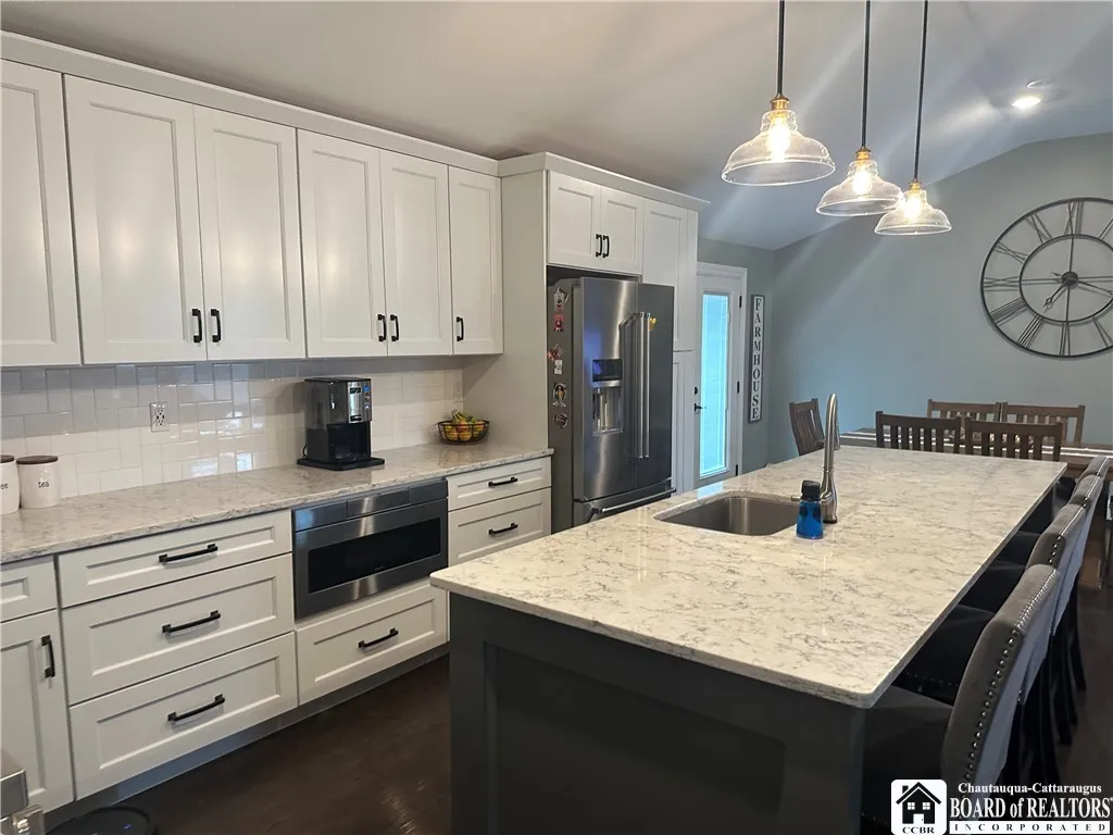 24 University Park, Pomfret, New York 14063, Pomfret, New York 14063, 4 Bedrooms Bedrooms, 11 Rooms Rooms,2 BathroomsBathrooms,Residential,For Sale,24 University Park, Pomfret, New York 14063,0,R1594999