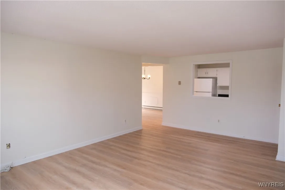 6321 West Quaker Street 5, Orchard Park, New York, Orchard Park, New York 14127, 2 Bedrooms Bedrooms, 6 Rooms Rooms,1 BathroomBathrooms,Residential Lease,Closed,6321 West Quaker Street 5, Orchard Park, New York ,0,B1595381