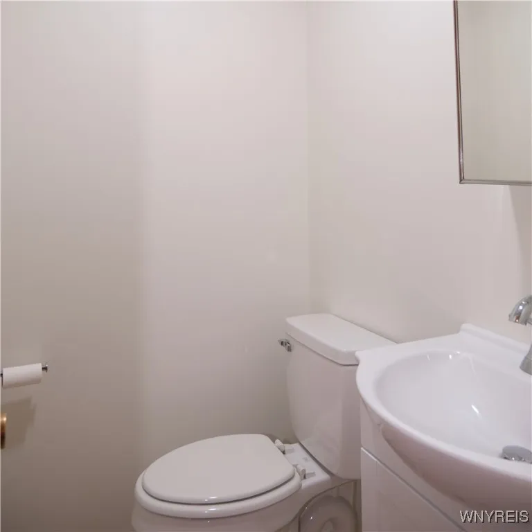 6321 West Quaker Street 5, Orchard Park, New York, Orchard Park, New York 14127, 2 Bedrooms Bedrooms, 6 Rooms Rooms,1 BathroomBathrooms,Residential Lease,Closed,6321 West Quaker Street 5, Orchard Park, New York ,0,B1595381