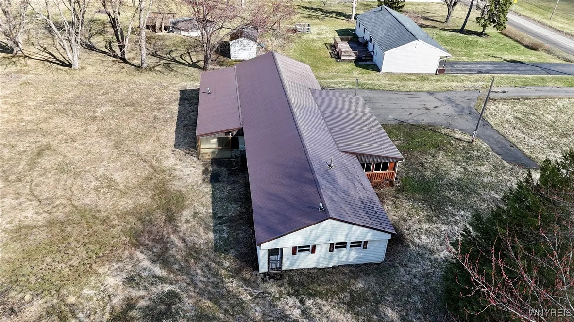 10649 North Road, Perrysburg, New York 14129, Perrysburg, New York 14129, 3 Bedrooms Bedrooms, 10 Rooms Rooms,1 BathroomBathrooms,Residential,For Sale,10649 North Road, Perrysburg, New York 14129,0,B1595253