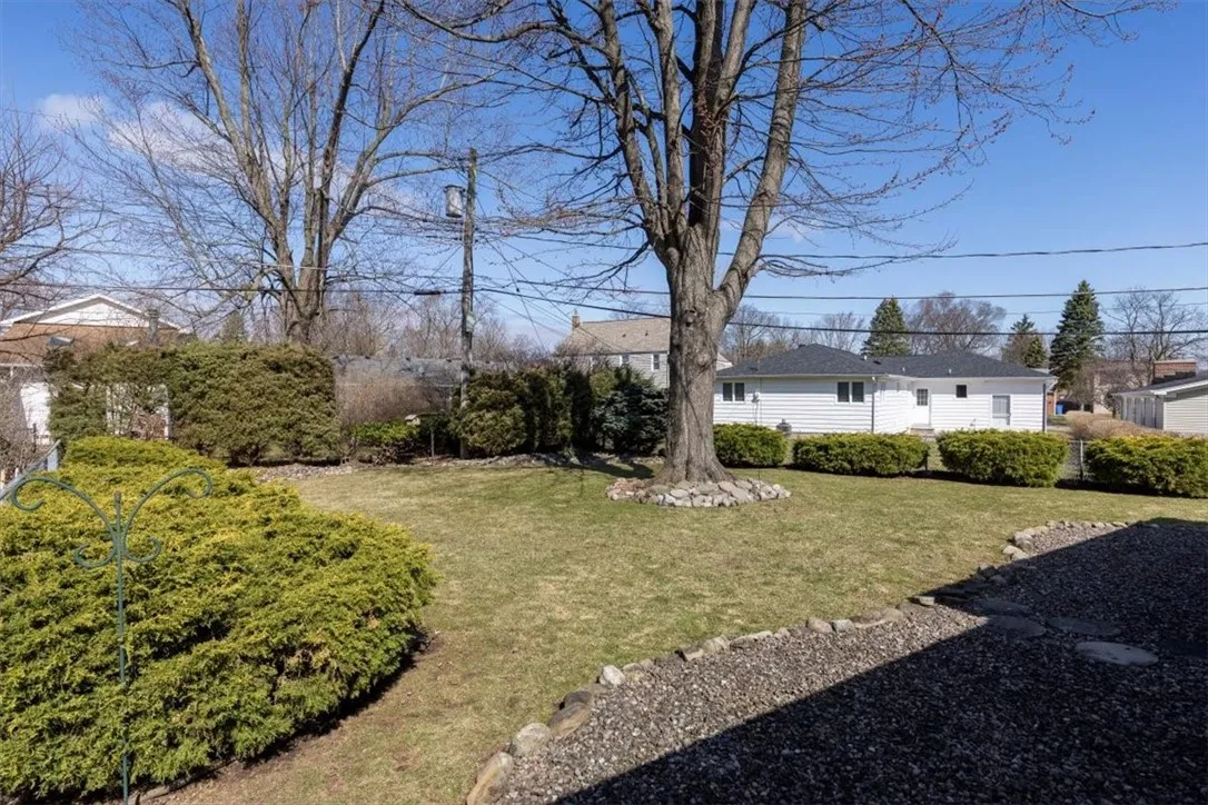 630 Kings Highway, Amherst, New York 14226, Amherst, New York 14226, 2 Bedrooms Bedrooms, 7 Rooms Rooms,1 BathroomBathrooms,Residential,Closed,630 Kings Highway, Amherst, New York 14226,0,R1592220