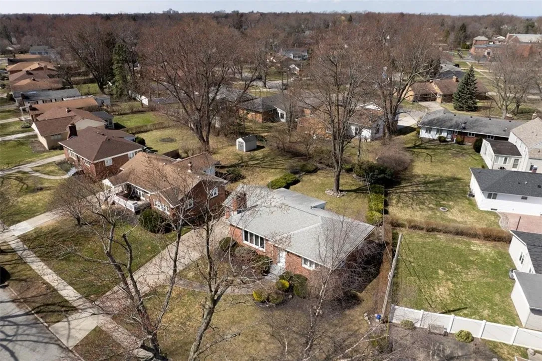 630 Kings Highway, Amherst, New York 14226, Amherst, New York 14226, 2 Bedrooms Bedrooms, 7 Rooms Rooms,1 BathroomBathrooms,Residential,Closed,630 Kings Highway, Amherst, New York 14226,0,R1592220