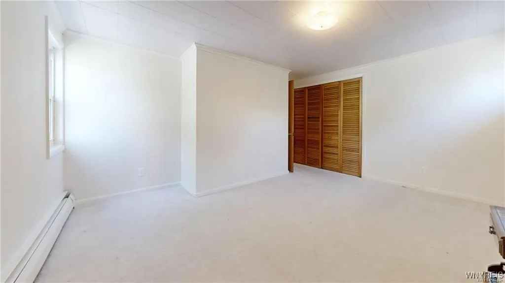 2nd floor bedroom