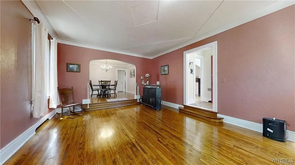 136 Louvaine Drive, Tonawanda-town, New York 14223, Tonawanda, New York 14223, 3 Bedrooms Bedrooms, 7 Rooms Rooms,2 BathroomsBathrooms,Residential,Closed,136 Louvaine Drive, Tonawanda-town, New York 14223,0,B1595249