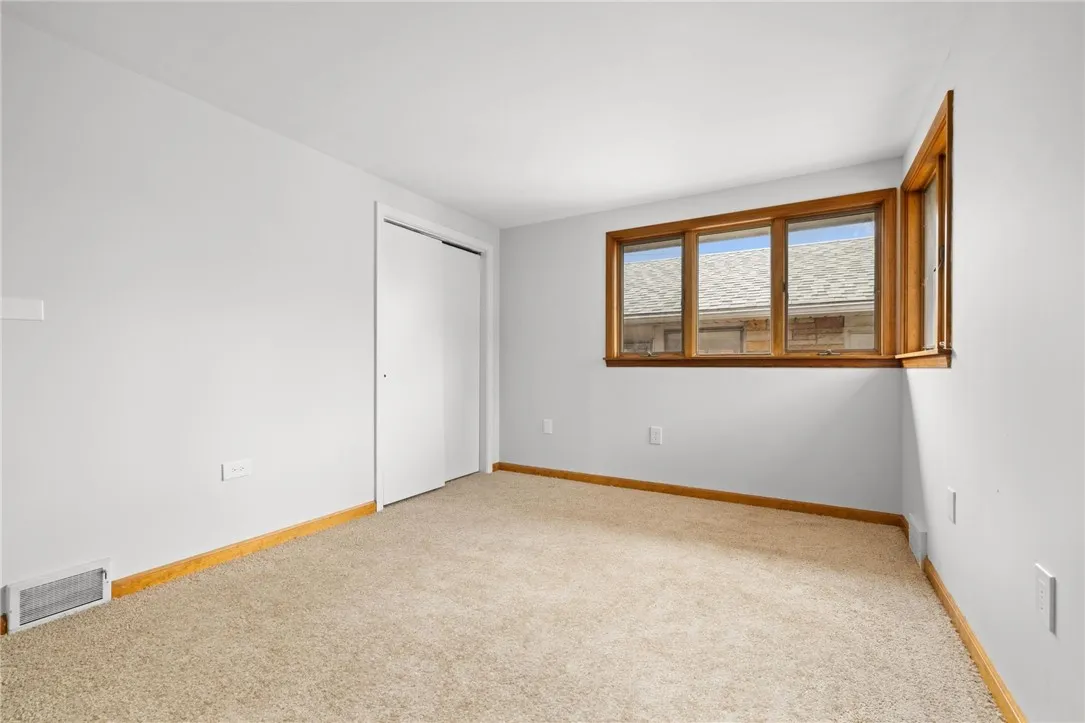 3360 Elmwood Avenue, Tonawanda-town, New York 1421, Tonawanda, New York 14217, 3 Bedrooms Bedrooms, 8 Rooms Rooms,2 BathroomsBathrooms,Residential,Closed,3360 Elmwood Avenue, Tonawanda-town, New York 1421,0,R1595284