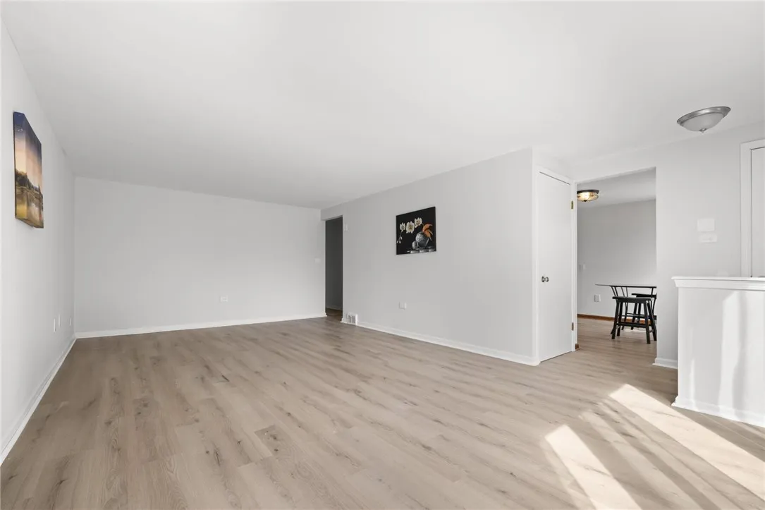 3360 Elmwood Avenue, Tonawanda-town, New York 1421, Tonawanda, New York 14217, 3 Bedrooms Bedrooms, 8 Rooms Rooms,2 BathroomsBathrooms,Residential,Closed,3360 Elmwood Avenue, Tonawanda-town, New York 1421,0,R1595284