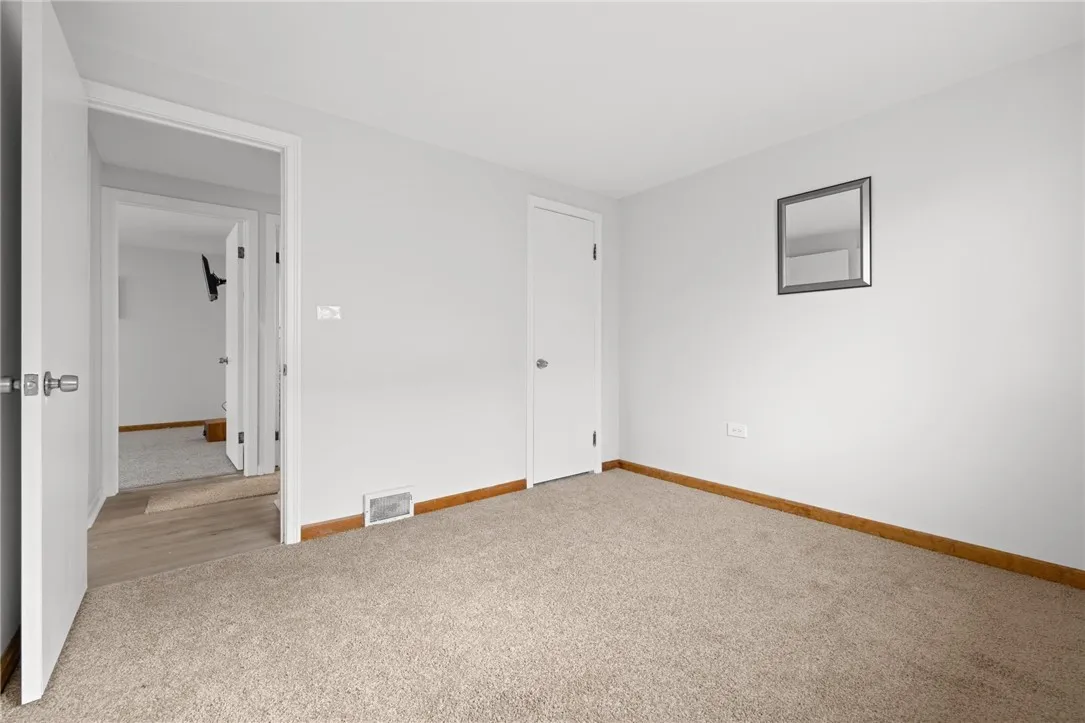 3360 Elmwood Avenue, Tonawanda-town, New York 1421, Tonawanda, New York 14217, 3 Bedrooms Bedrooms, 8 Rooms Rooms,2 BathroomsBathrooms,Residential,Closed,3360 Elmwood Avenue, Tonawanda-town, New York 1421,0,R1595284
