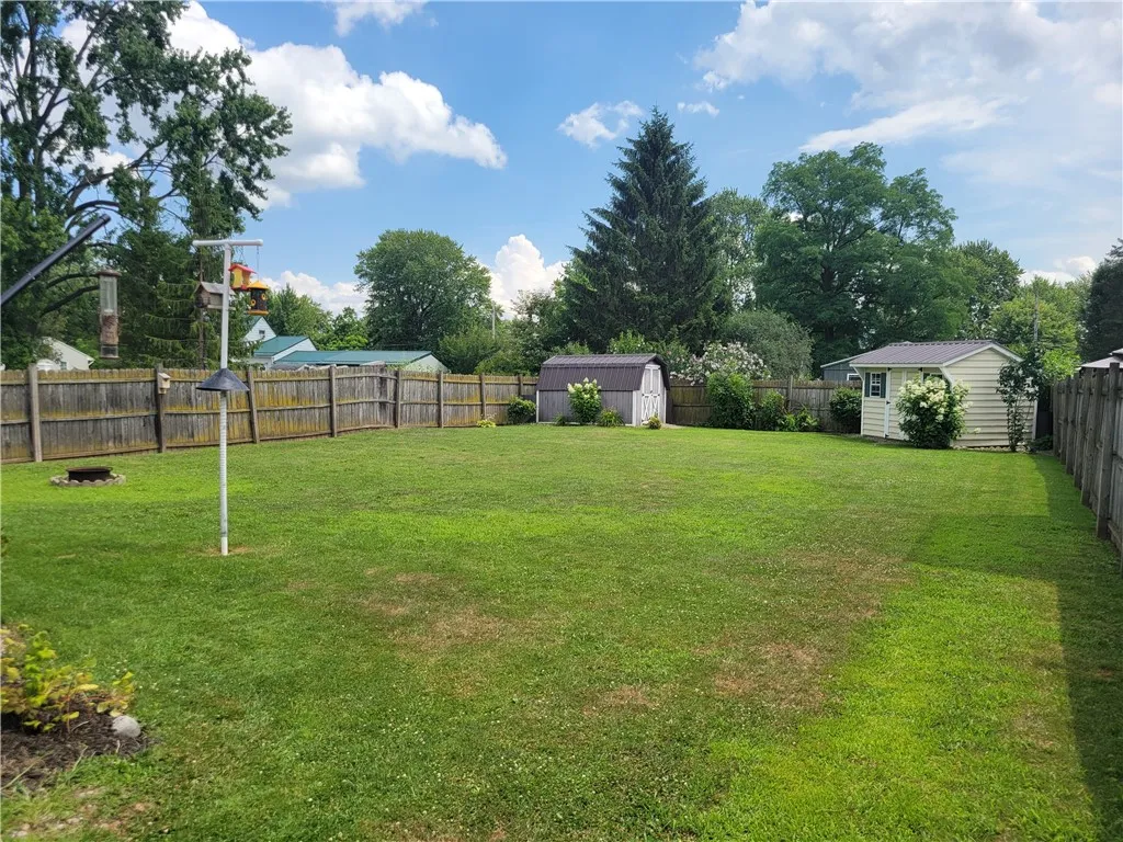 34 Inslee Street, Waterloo, New York 13165, Waterloo, New York 13165, 3 Bedrooms Bedrooms, 8 Rooms Rooms,2 BathroomsBathrooms,Residential,For Sale,34 Inslee Street, Waterloo, New York 13165,R1595503