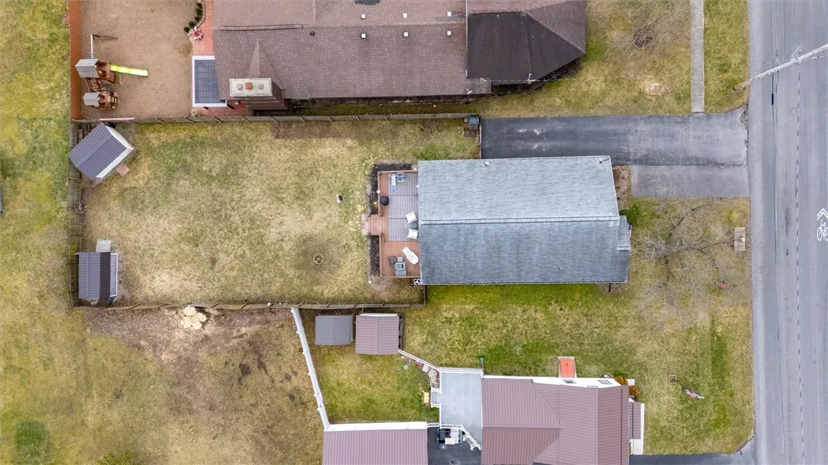 34 Inslee Street, Waterloo, New York 13165, Waterloo, New York 13165, 3 Bedrooms Bedrooms, 8 Rooms Rooms,2 BathroomsBathrooms,Residential,For Sale,34 Inslee Street, Waterloo, New York 13165,R1595503