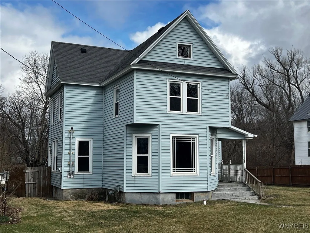 27 Central Avenue, Portland, New York 14716, Portland, New York 14716, 5 Bedrooms Bedrooms, 8 Rooms Rooms,2 BathroomsBathrooms,Residential,Closed,27 Central Avenue, Portland, New York 14716,0,B1595654