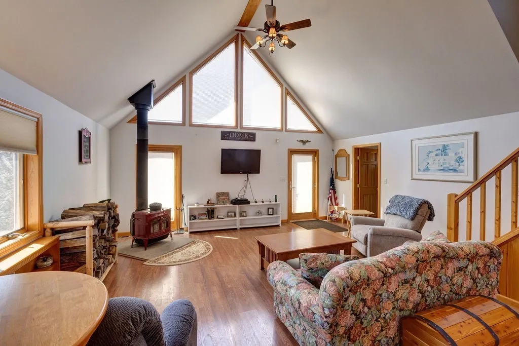 359 Squire Hill Road, Roxbury, New York 12474, Roxbury, New York 12474, 2 Bedrooms Bedrooms, 6 Rooms Rooms,2 BathroomsBathrooms,Residential,For Sale,359 Squire Hill Road, Roxbury, New York 12474,0,R1595052