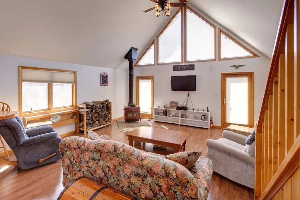 359 Squire Hill Road, Roxbury, New York 12474, Roxbury, New York 12474, 2 Bedrooms Bedrooms, 6 Rooms Rooms,2 BathroomsBathrooms,Residential,For Sale,359 Squire Hill Road, Roxbury, New York 12474,0,R1595052