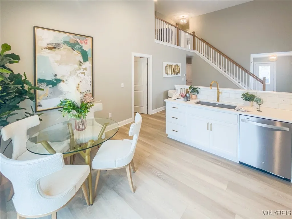 22 C Stonham Place, Amherst, New York 14221, Amherst, New York 14221, 3 Bedrooms Bedrooms, 6 Rooms Rooms,2 BathroomsBathrooms,Residential,For Sale,22 C Stonham Place, Amherst, New York 14221,0,B1595699