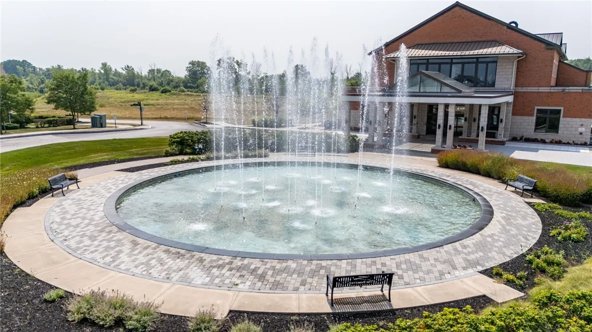 235 Bretlyn Circle, Brighton, New York 14618, Brighton, New York 14618, 3 Bedrooms Bedrooms, 8 Rooms Rooms,3 BathroomsBathrooms,Residential,For Sale,235 Bretlyn Circle, Brighton, New York 14618,R1595315