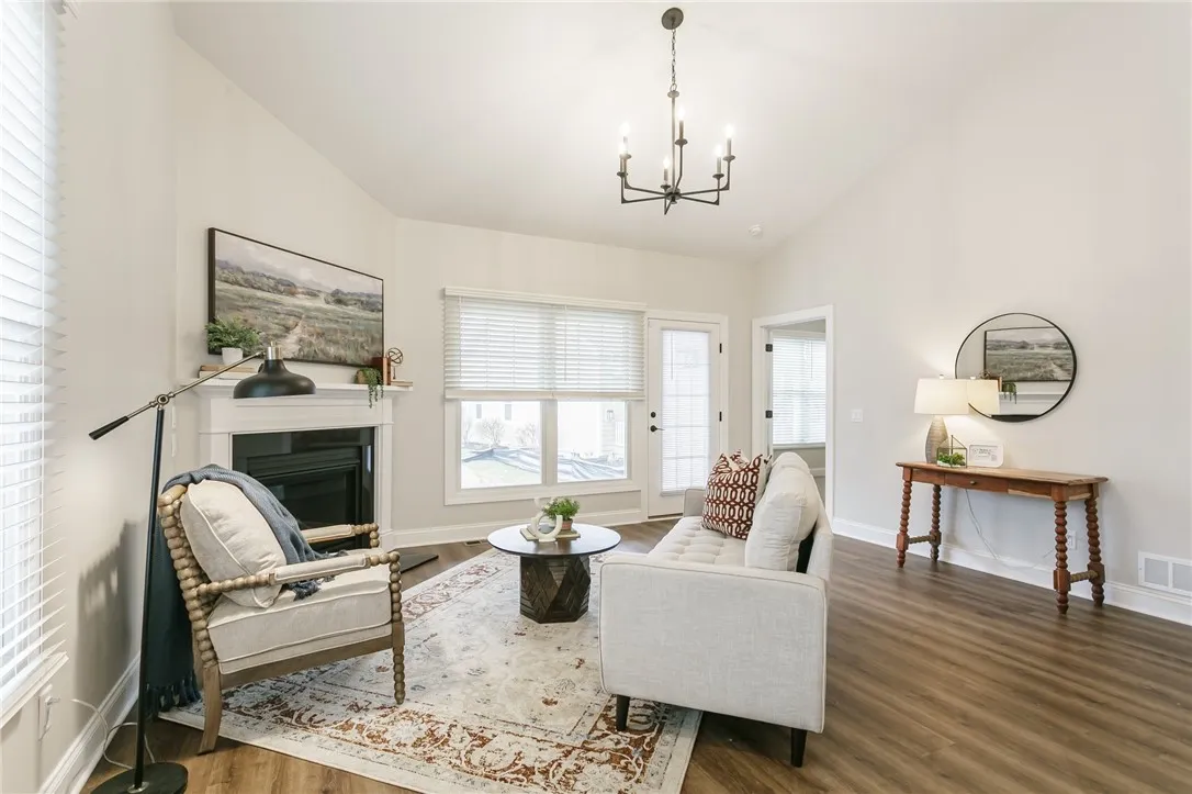 235 Bretlyn Circle, Brighton, New York 14618, Brighton, New York 14618, 3 Bedrooms Bedrooms, 8 Rooms Rooms,3 BathroomsBathrooms,Residential,For Sale,235 Bretlyn Circle, Brighton, New York 14618,R1595315