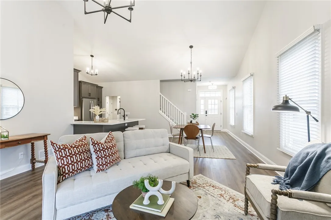 235 Bretlyn Circle, Brighton, New York 14618, Brighton, New York 14618, 3 Bedrooms Bedrooms, 8 Rooms Rooms,3 BathroomsBathrooms,Residential,For Sale,235 Bretlyn Circle, Brighton, New York 14618,R1595315