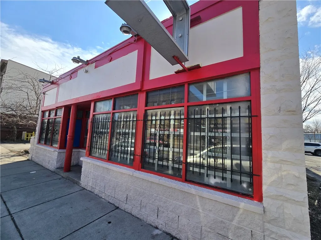 199-203 Lyell Avenue, Rochester, New York 14608, Rochester, New York 14608, ,Commercial Sale,Closed,199-203 Lyell Avenue, Rochester, New York 14608,0,R1594660