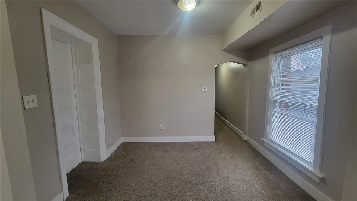 439 West Ferry S, Buffalo, New York 14213, Buffalo, New York 14213, 6 Bedrooms Bedrooms, ,Multi Family,Closed,439 West Ferry S, Buffalo, New York 14213,0,R1595740