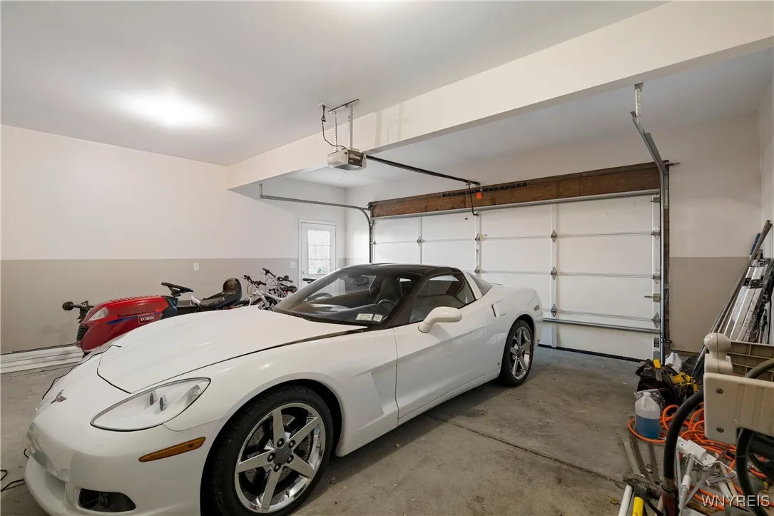 4163 Tisbury Lane, Hamburg, New York 14075, Hamburg, New York 14075, 3 Bedrooms Bedrooms, 6 Rooms Rooms,2 BathroomsBathrooms,Residential,Closed,4163 Tisbury Lane, Hamburg, New York 14075,0,B1595757