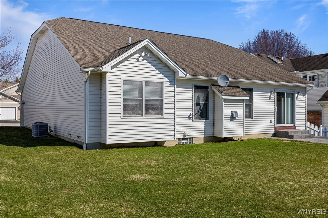 4163 Tisbury Lane, Hamburg, New York 14075, Hamburg, New York 14075, 3 Bedrooms Bedrooms, 6 Rooms Rooms,2 BathroomsBathrooms,Residential,Closed,4163 Tisbury Lane, Hamburg, New York 14075,0,B1595757