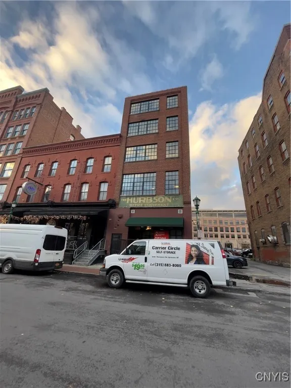110 Walton Street 302, Syracuse, New York 13202, Syracuse, New York 13202, 2 Bedrooms Bedrooms, 5 Rooms Rooms,2 BathroomsBathrooms,Residential Lease,Closed,110 Walton Street 302, Syracuse, New York 13202,0,S1595762