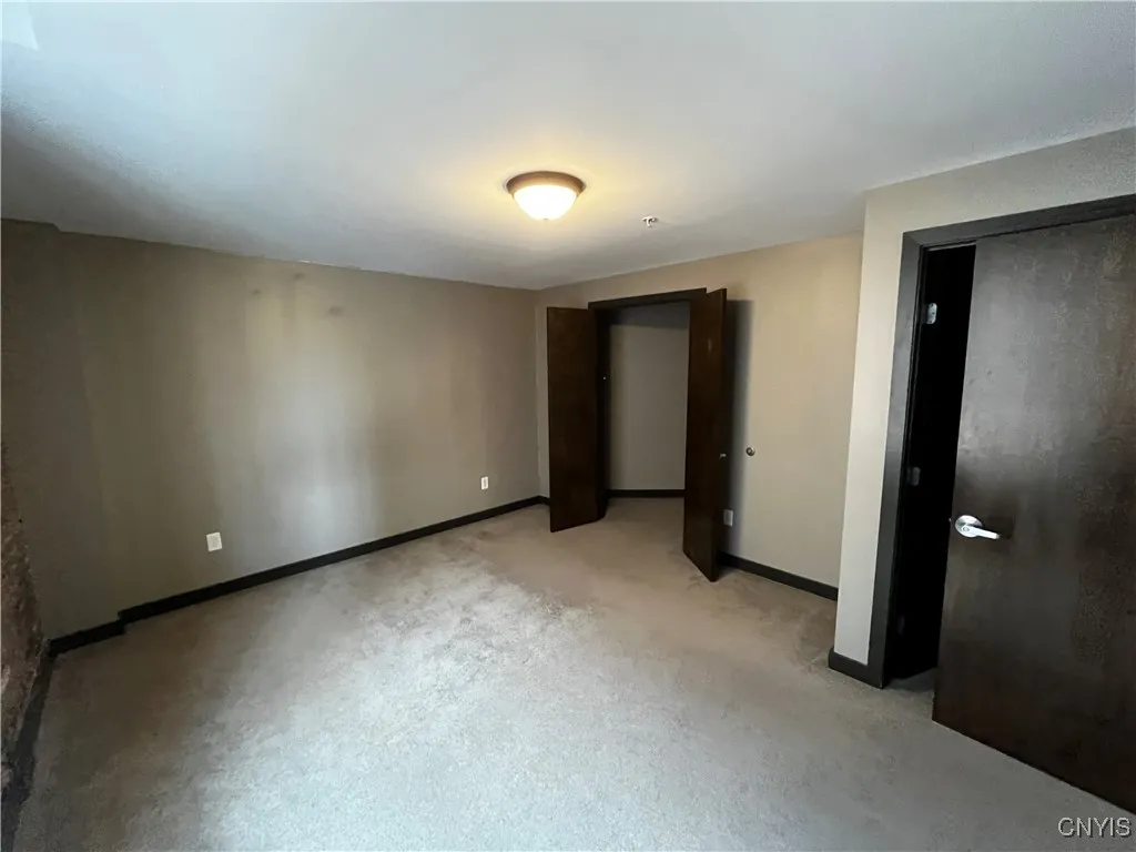 110 Walton Street 302, Syracuse, New York 13202, Syracuse, New York 13202, 2 Bedrooms Bedrooms, 5 Rooms Rooms,2 BathroomsBathrooms,Residential Lease,Closed,110 Walton Street 302, Syracuse, New York 13202,0,S1595762