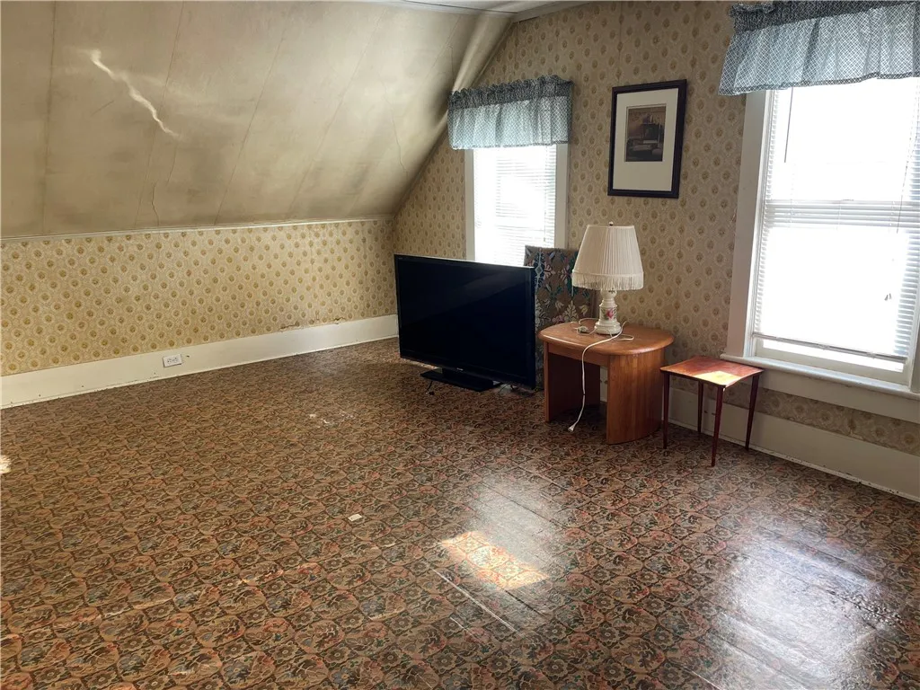228 Sly Avenue, Corning-city, New York 14830, Corning City, New York 14830, 3 Bedrooms Bedrooms, 7 Rooms Rooms,1 BathroomBathrooms,Residential,Closed,228 Sly Avenue, Corning-city, New York 14830,0,R1595707