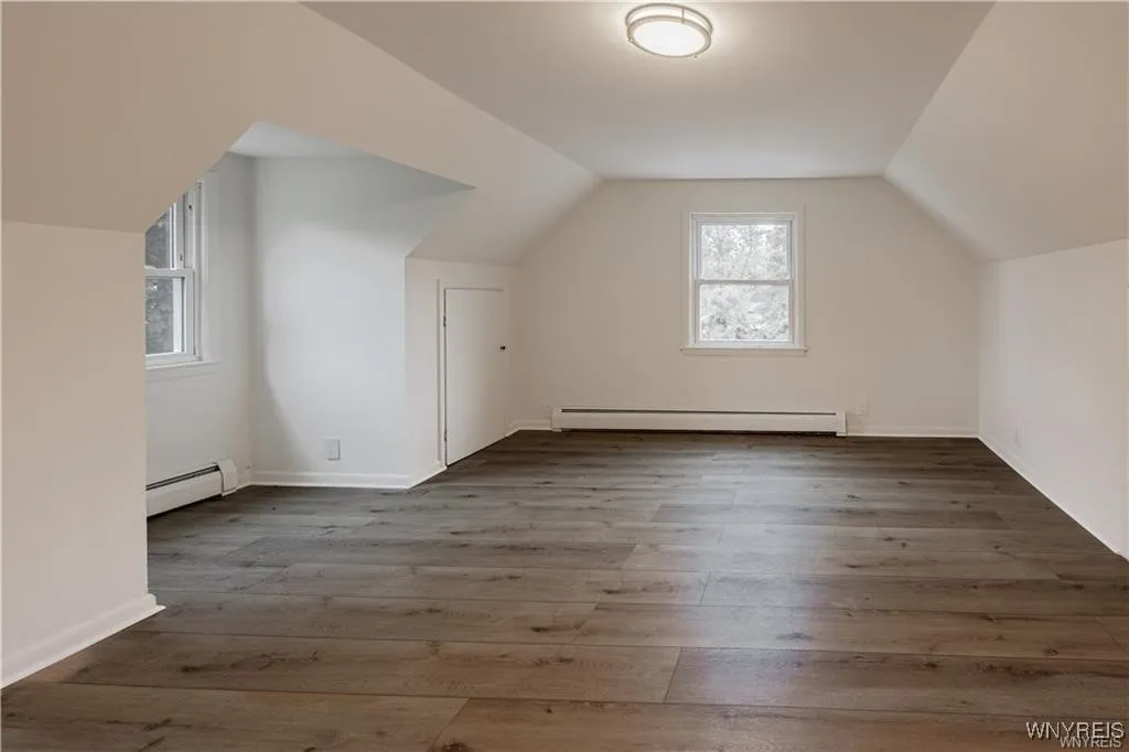 4873 Creek Road, Lewiston, New York 14092, Lewiston, New York 14092, 4 Bedrooms Bedrooms, 9 Rooms Rooms,2 BathroomsBathrooms,Residential,Closed,4873 Creek Road, Lewiston, New York 14092,0,B1595804