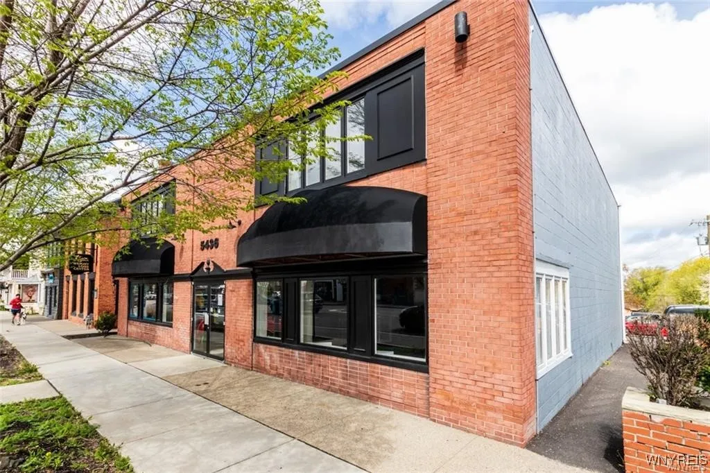 5436 Main Street, Amherst, New York 14221, Amherst, New York 14221, ,Commercial Lease,For Rent,5436 Main Street, Amherst, New York 14221,0,B1595825