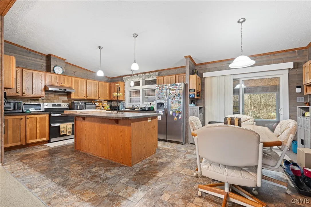 483 Cold Brook Road, Spafford, New York 13077, Spafford, New York 13077, 3 Bedrooms Bedrooms, 7 Rooms Rooms,2 BathroomsBathrooms,Residential,Closed,483 Cold Brook Road, Spafford, New York 13077,S1594636