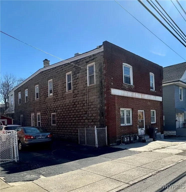 1264 Electric Avenue, Lackawanna, New York 14218, Lackawanna, New York 14218, 10 Bedrooms Bedrooms, ,4 BathroomsBathrooms,Residential,Closed,1264 Electric Avenue, Lackawanna, New York 14218,0,B1595749